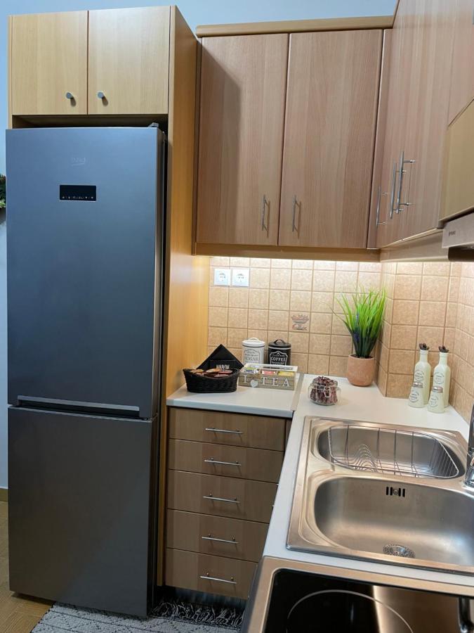 Nemeapolis 3 Apt Ngoại thất bức ảnh